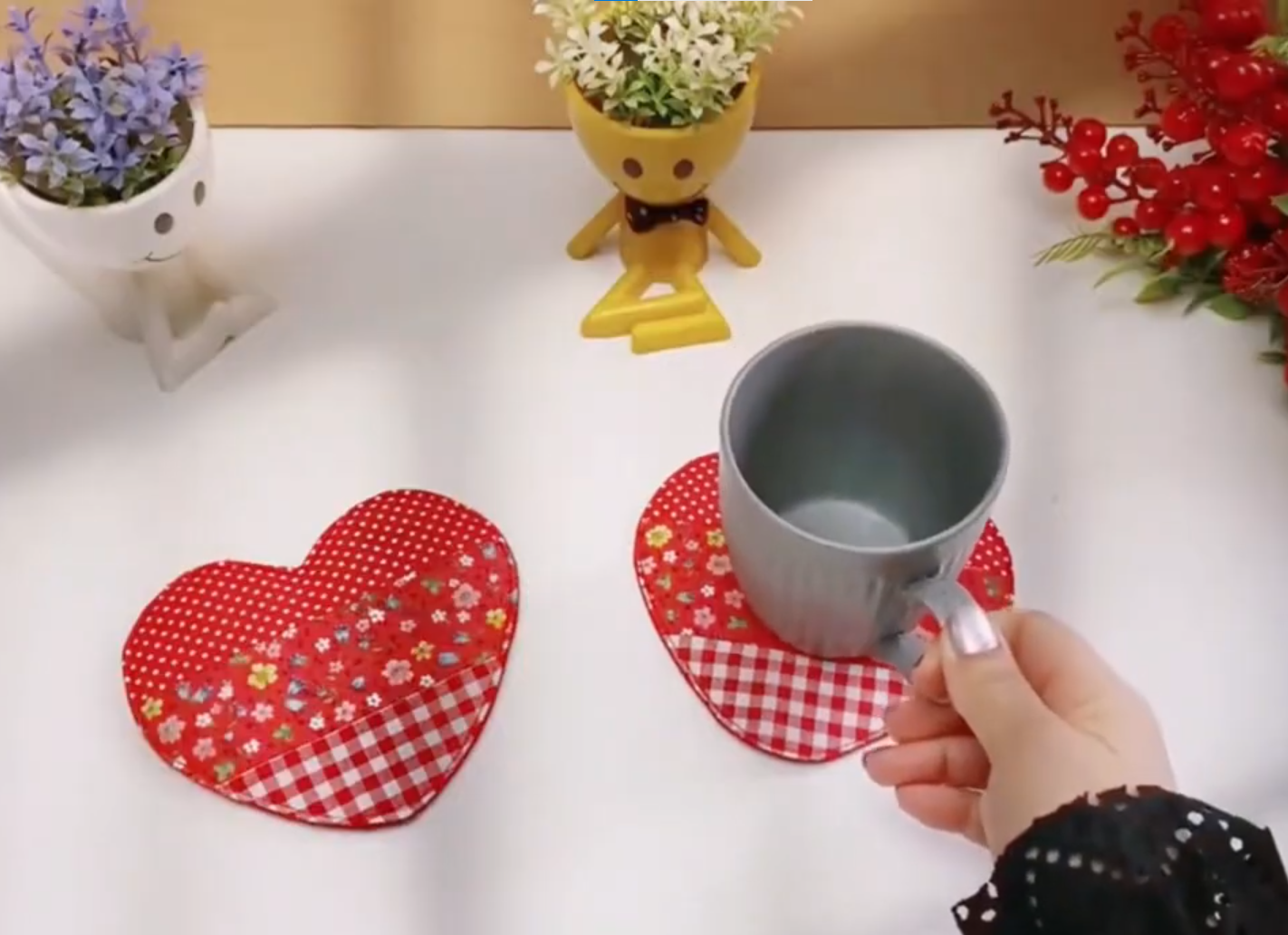 Kalp Şeklinde Rengarenk Patchwork Bardak Altlığı