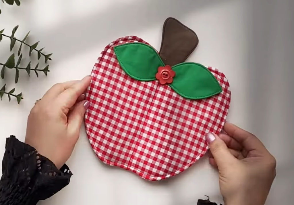 Elma Şeklinde Tutacak - Pot Holder